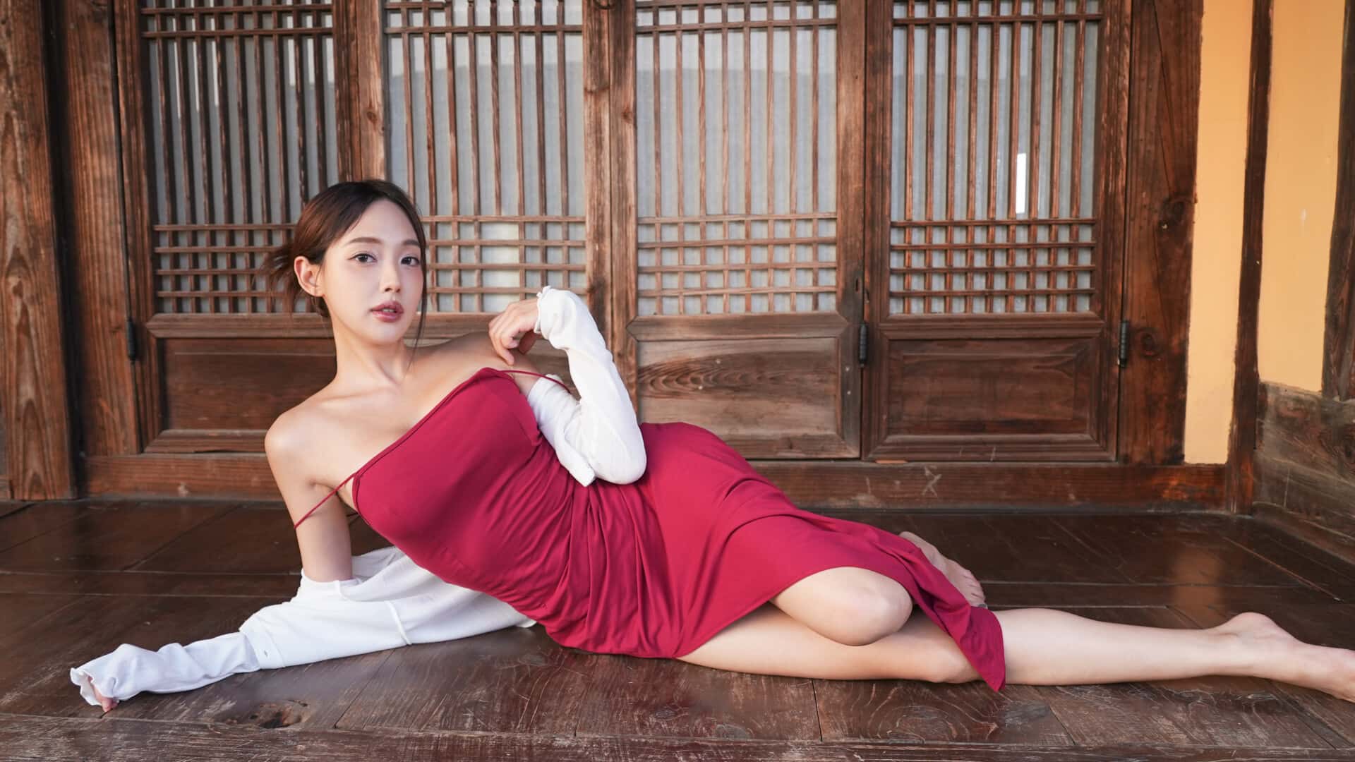 夏日美女：欧巴请和我恋爱吧！ Summer's Heartbeat 中文版背景